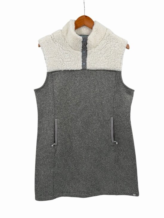 Title nine Jackets & Blazers - TITLE NINE Women's Gray Cream Sherpa Trim Callitrix Fleece Popover Vest XL